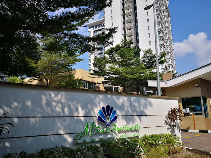 Kondominium Mutiara (M Condominium)